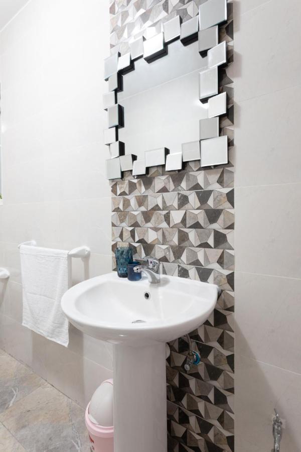 F3 Room 3, Private Room Two Single Beds Shared Bathroom Msida Exteriér fotografie